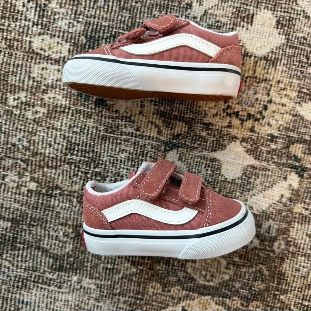 Vans Old Skool V Sneaker Toddler Kids Pink Velcro Shoes Size 4 - Picture 2 of 6